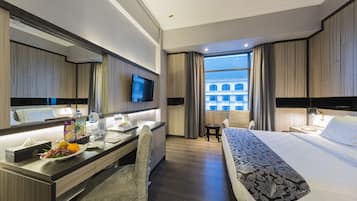 Grand Superior Room | 1 quarto, frigobar, cofres nos quartos, escrivaninha