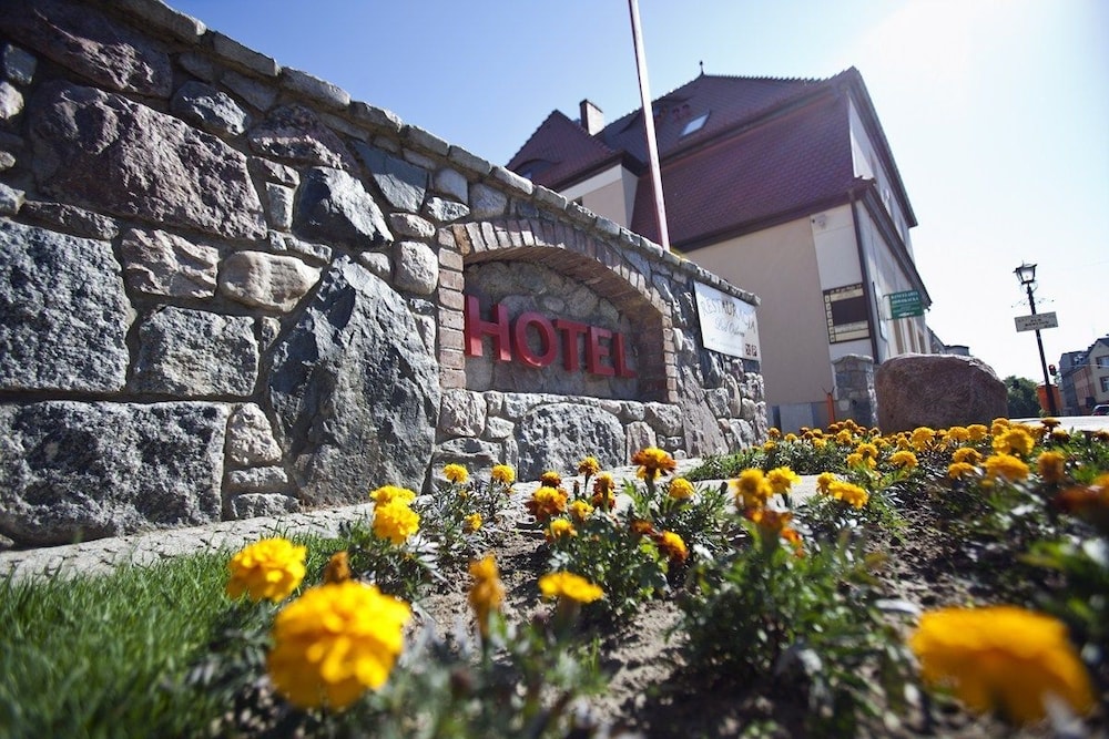 Hotel Pod Orłem by null