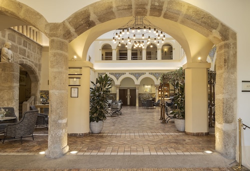 Hotel ILUNION Mérida Palace (5)