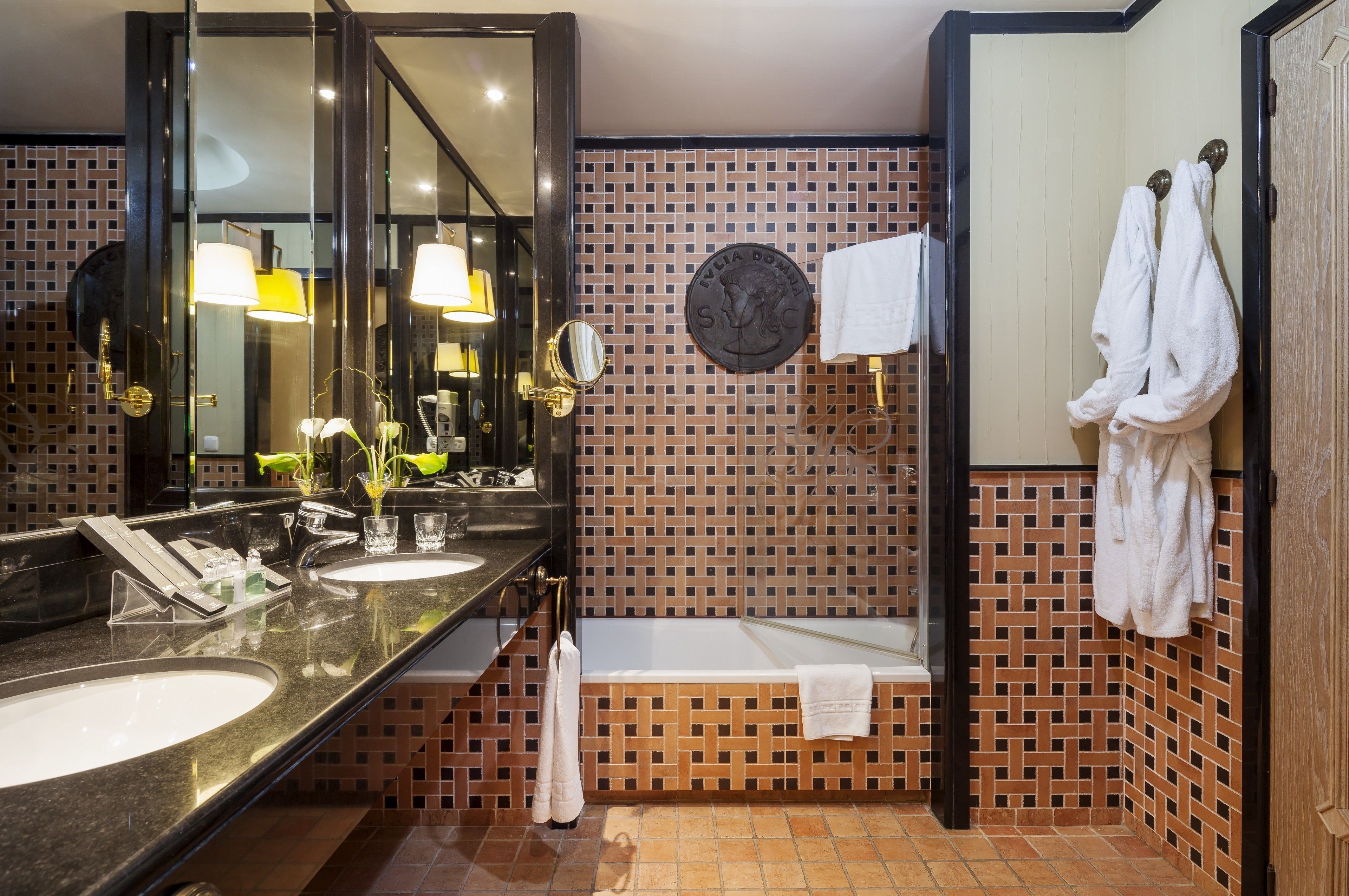 eco-friendly toiletries, hair dryer, towels