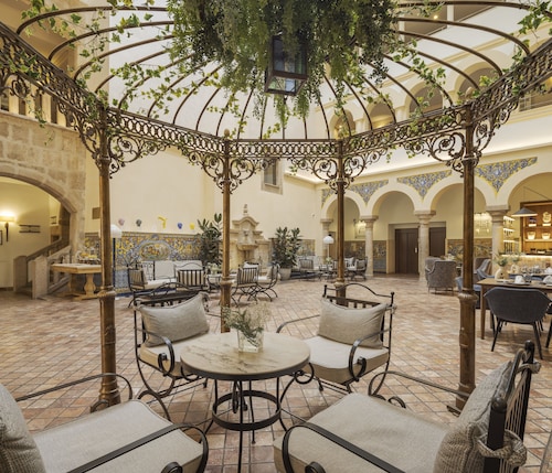Hotel ILUNION Mérida Palace (3)