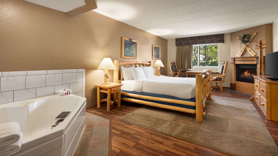 Baymont by Wyndham Owatonna