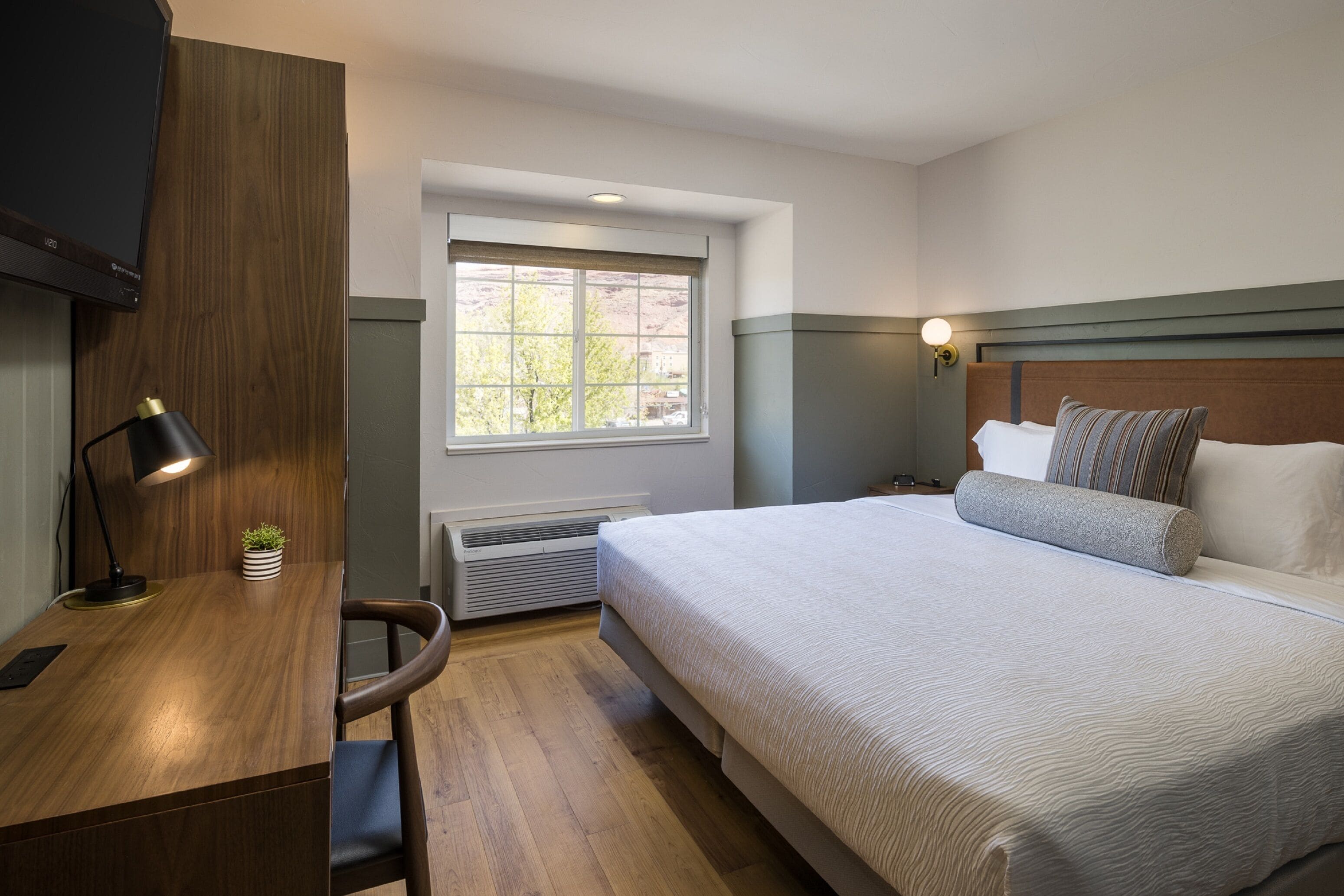 Photo - River Canyon Lodge