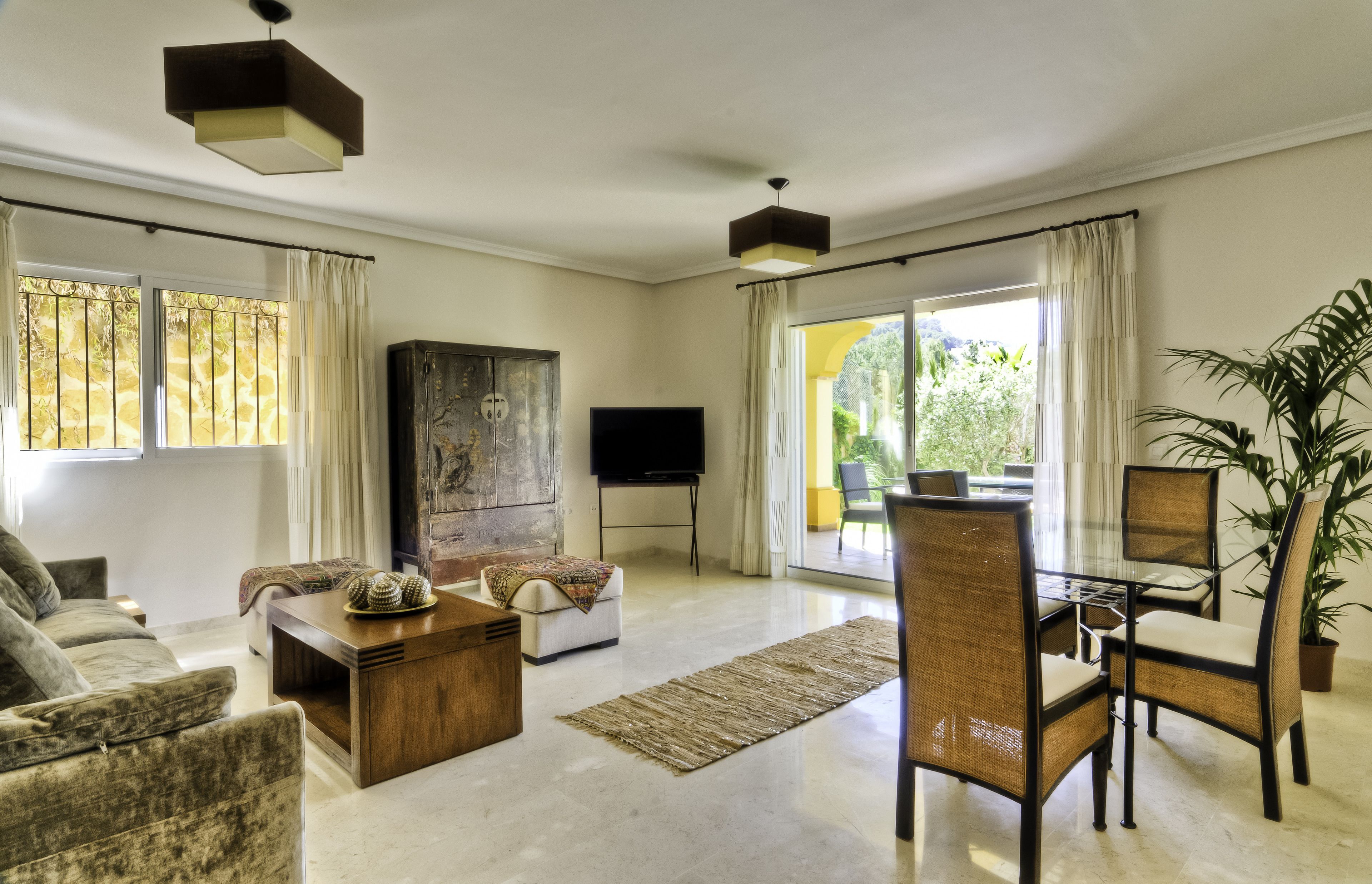 luxury apartment, 2 bedrooms | living room | flat-screen tv