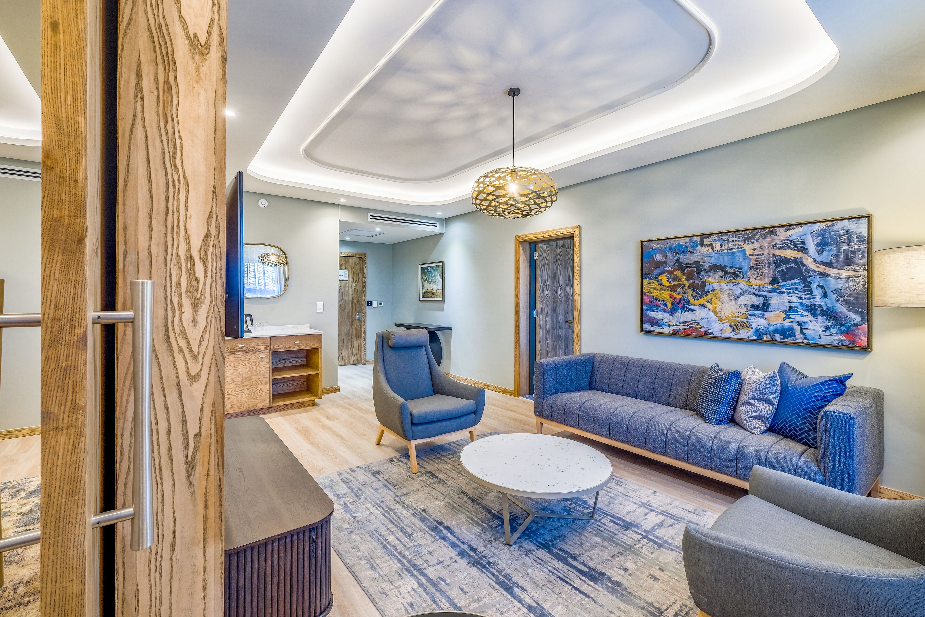 1 bedroom, premium bedding, in-room safe, desk