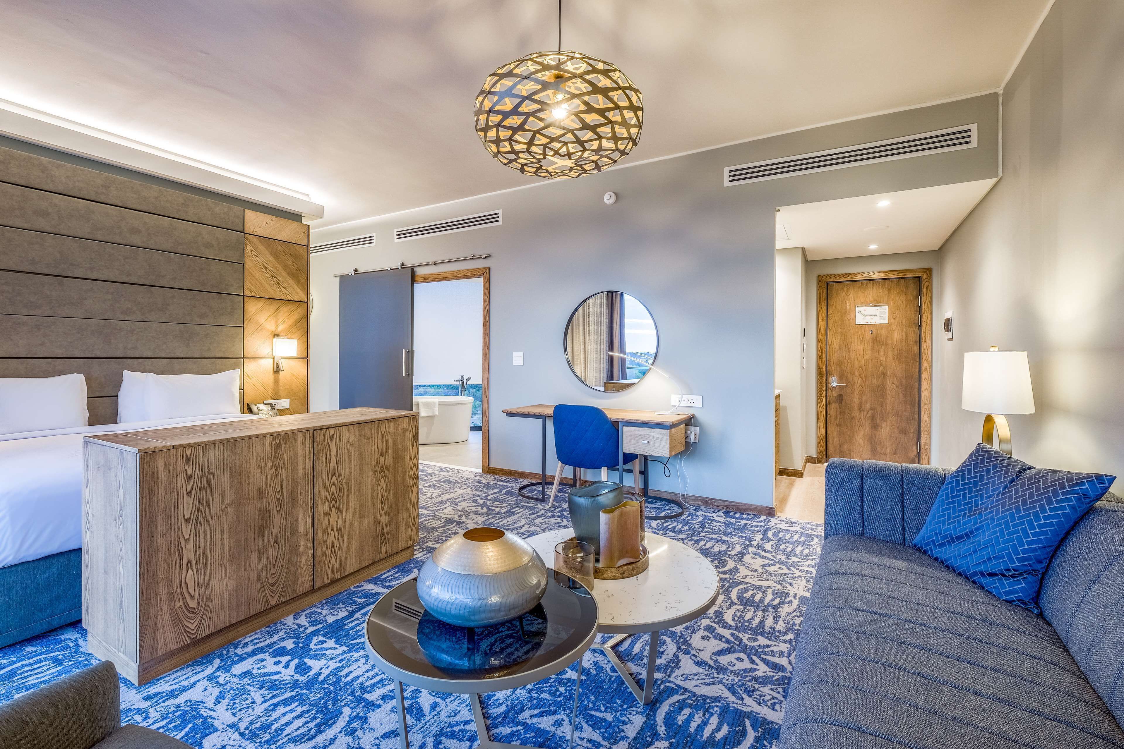 ジュニア スイート | 1 室のベッドルーム、高級寝具、セーフティボックス (室内)、デスク