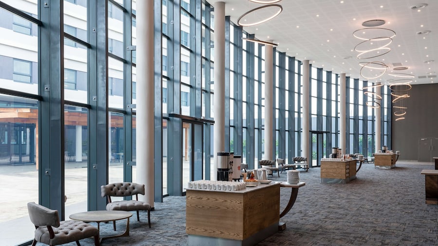 Radisson Hotel and Convention Centre OR Tambo Airport