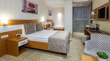 Memory foam beds, minibar, in-room safe, desk