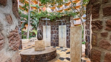 Ruang perawatan pasangan, sauna, hot tub, ruang uap, dan perawatan tubuh