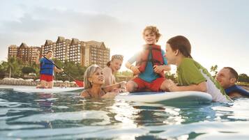 Private beach nearby, beach cabanas, sun-loungers, snorkelling