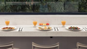 Free daily buffet breakfast