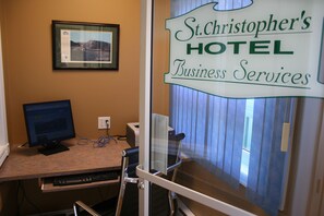 Business center - St. Christopher's Hotel (Channel-Port aux Basques)
