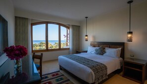 Free minibar items, in-room safe, blackout curtains, iron/ironing board - Fort Arabesque Resort, Spa & Villas (Makadi Bay)
