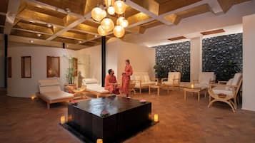 Salas de tratamientos para parejas, sauna, baño turco