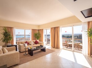 TV LED 44 polegadas com canais via satélite, mesa de pingue-pongue