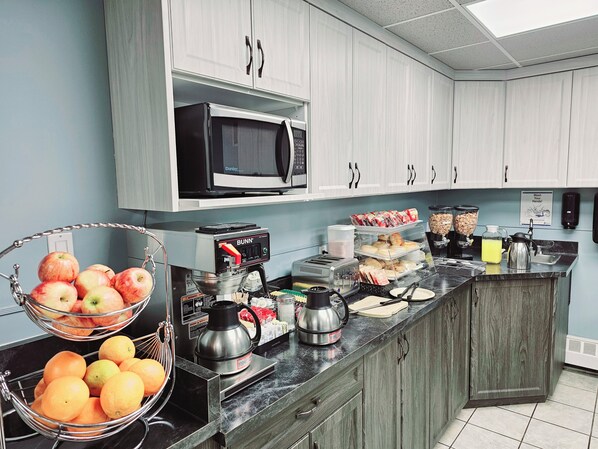 Gratis kontinental frukost varje dag