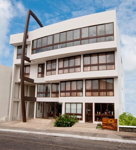Isla Sol by Hotel Solymar