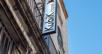 KUBIK Hotel