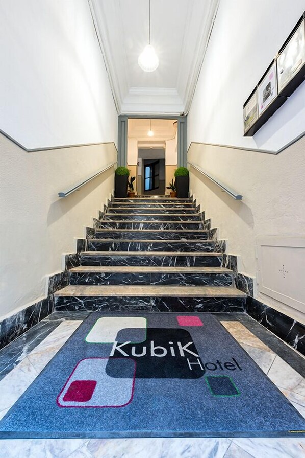Staircase - KUBIK Hotel (Cáceres)