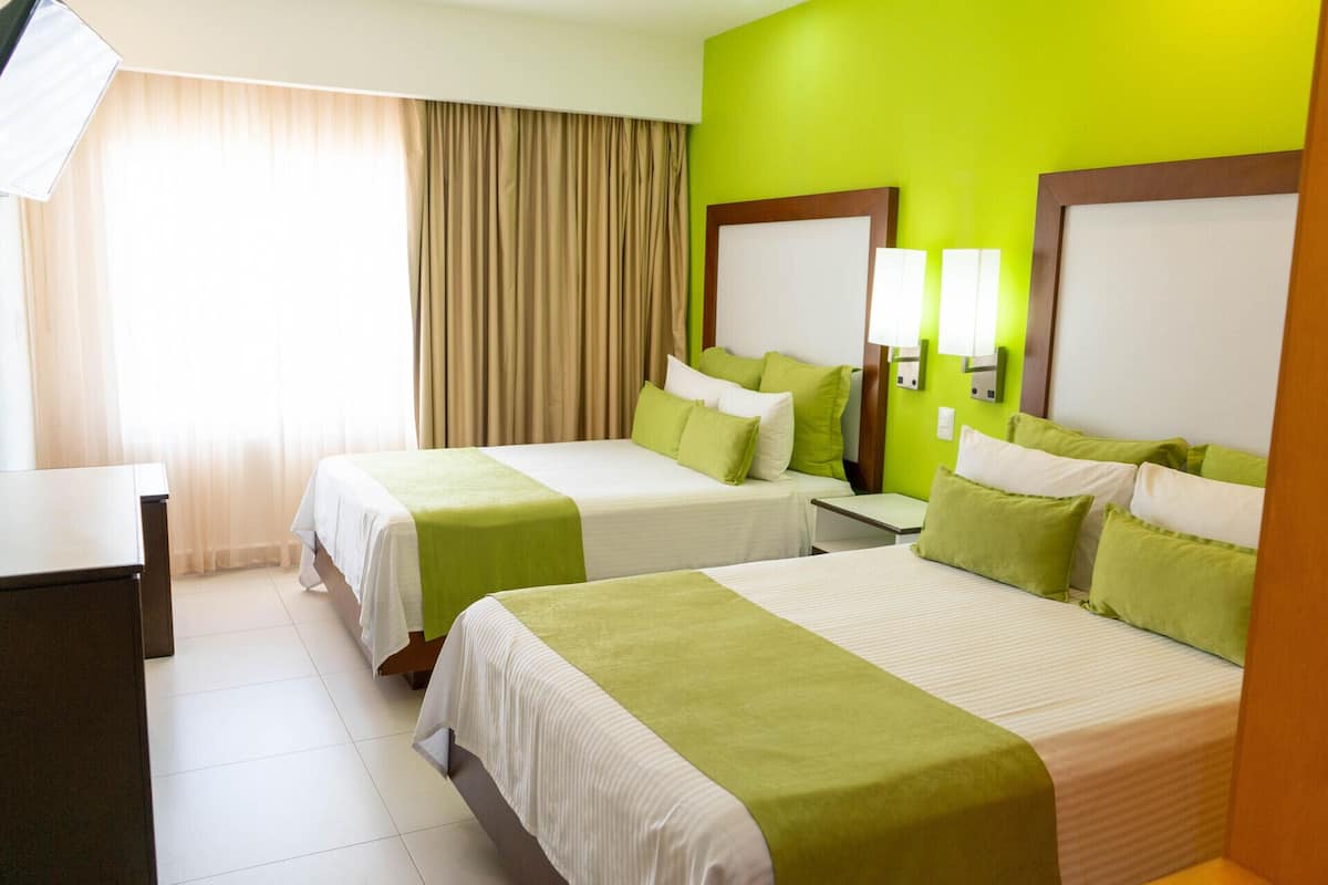 1 bedroom, minibar, in-room safe, individually decorated