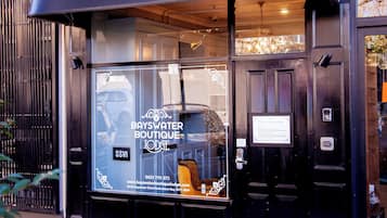 Vestibule
