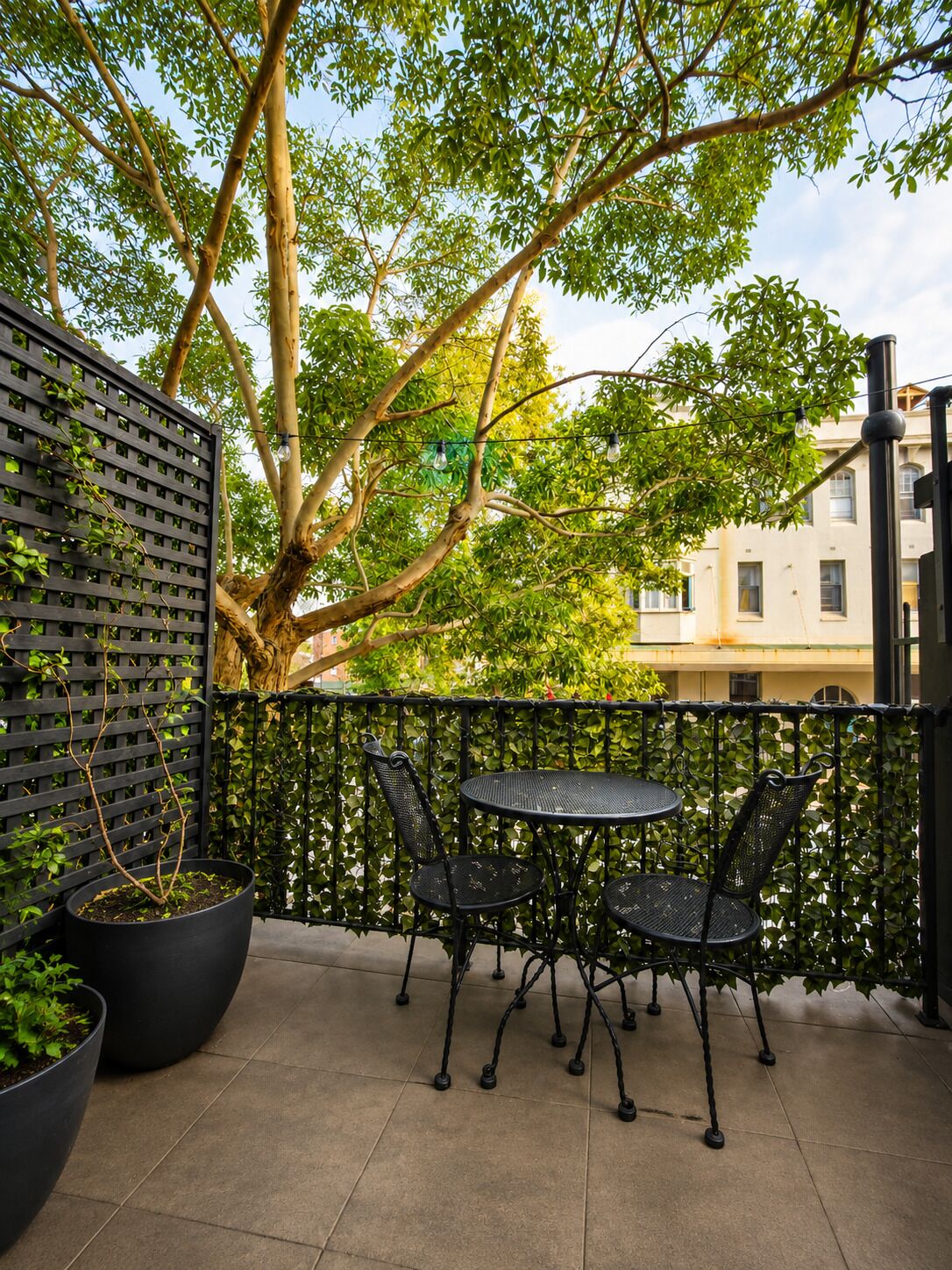 Terrace Double Room with Shared Bathroom | Premium bedding, individually decorated, individually furnished