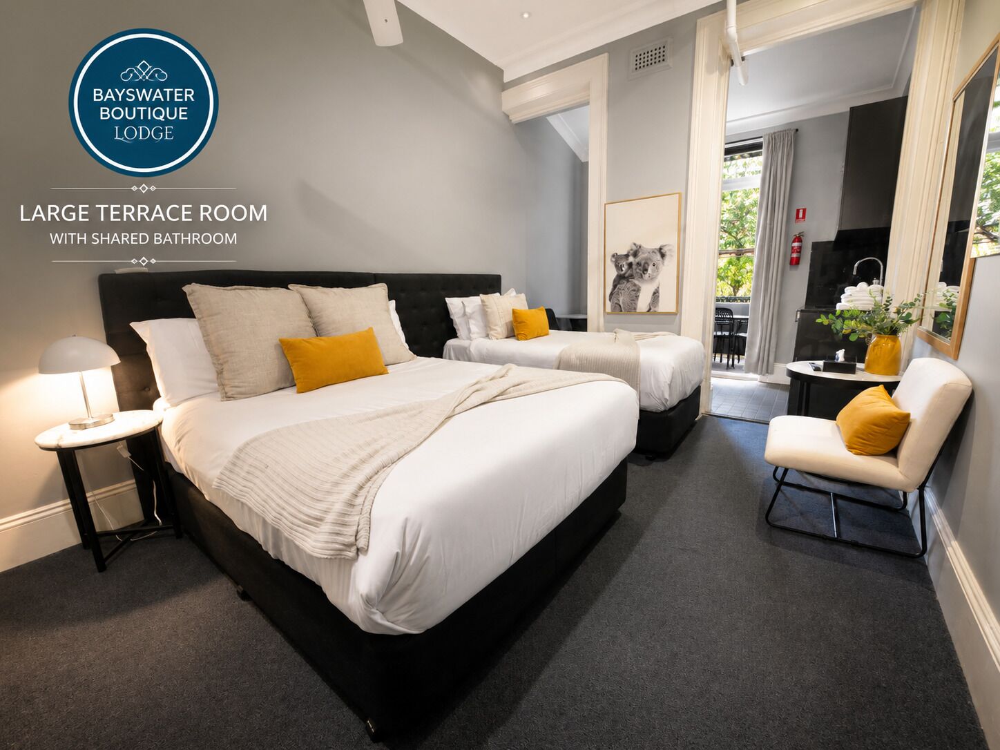 Chambre Triple Supérieure, salle de bains commune