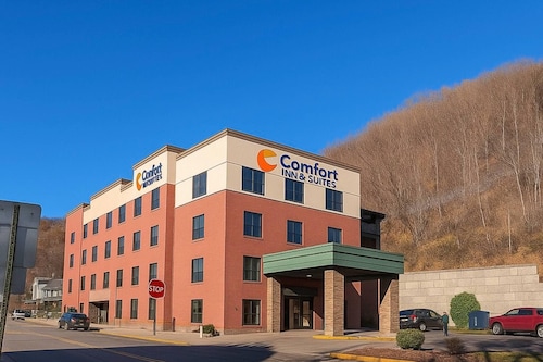 Comfort Inn & Suites Marquette - Prairie du Chien
