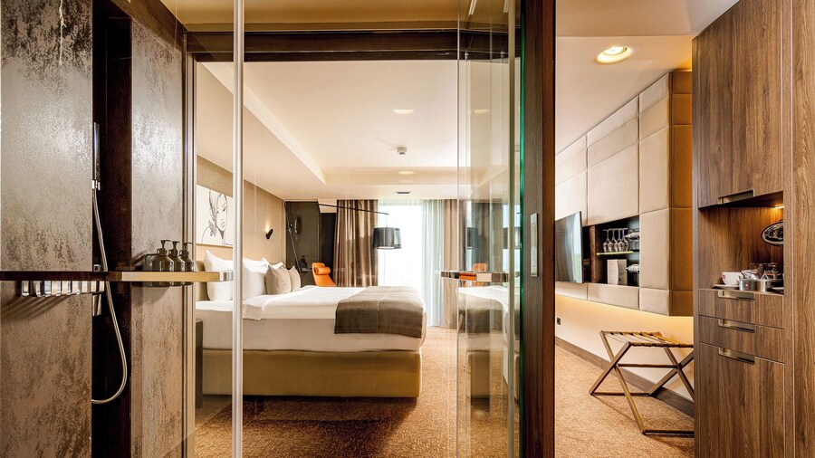 Kronwell Brasov Hotel