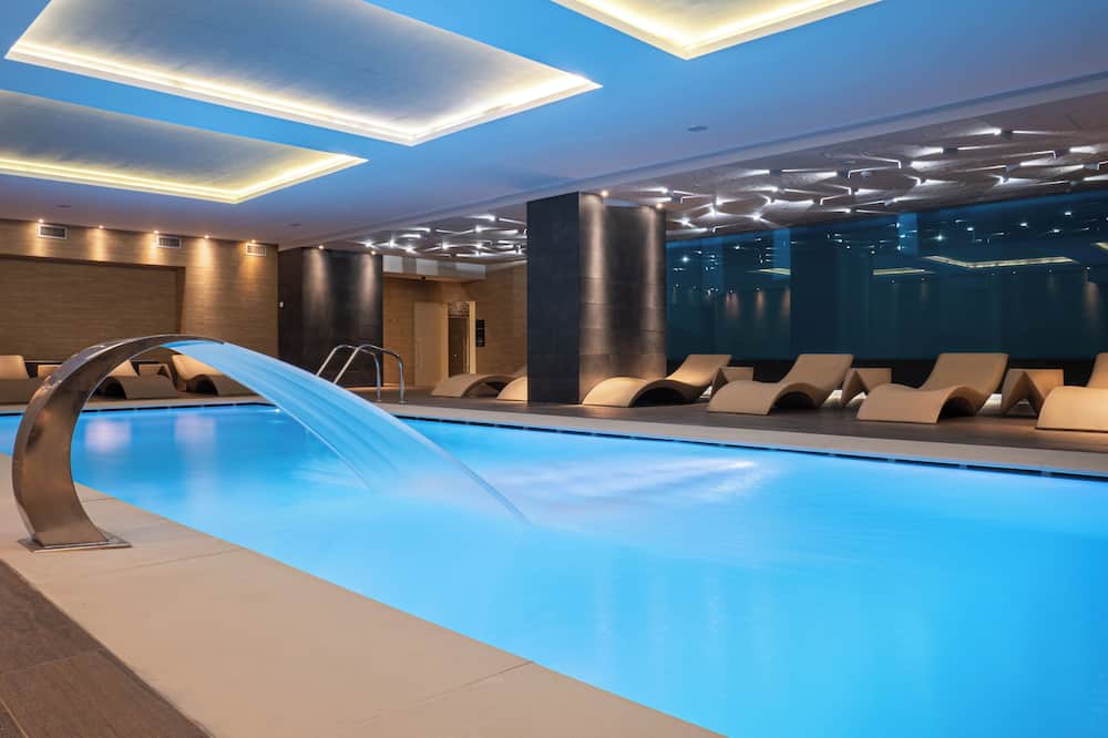 Kronwell Brasov Hotel