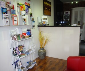 Check-in/check-out kiosk