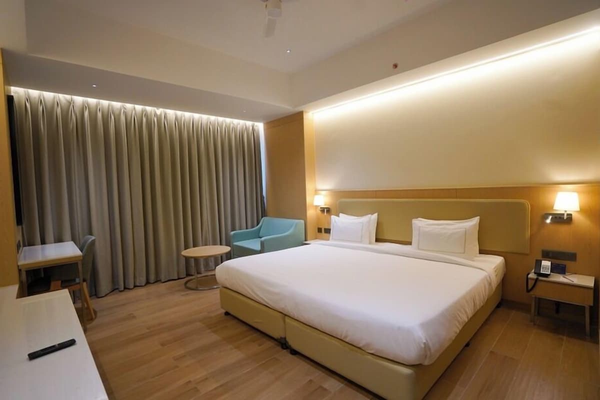 エグゼクティブ ルーム | セーフティボックス (室内)、WiFi (無料)、ベッドシーツ