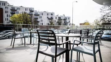 Güneşlenme verandası