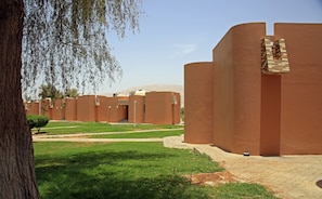 Porch - One To One Hotel and Resort, Ain Al Faida (Al Ain)