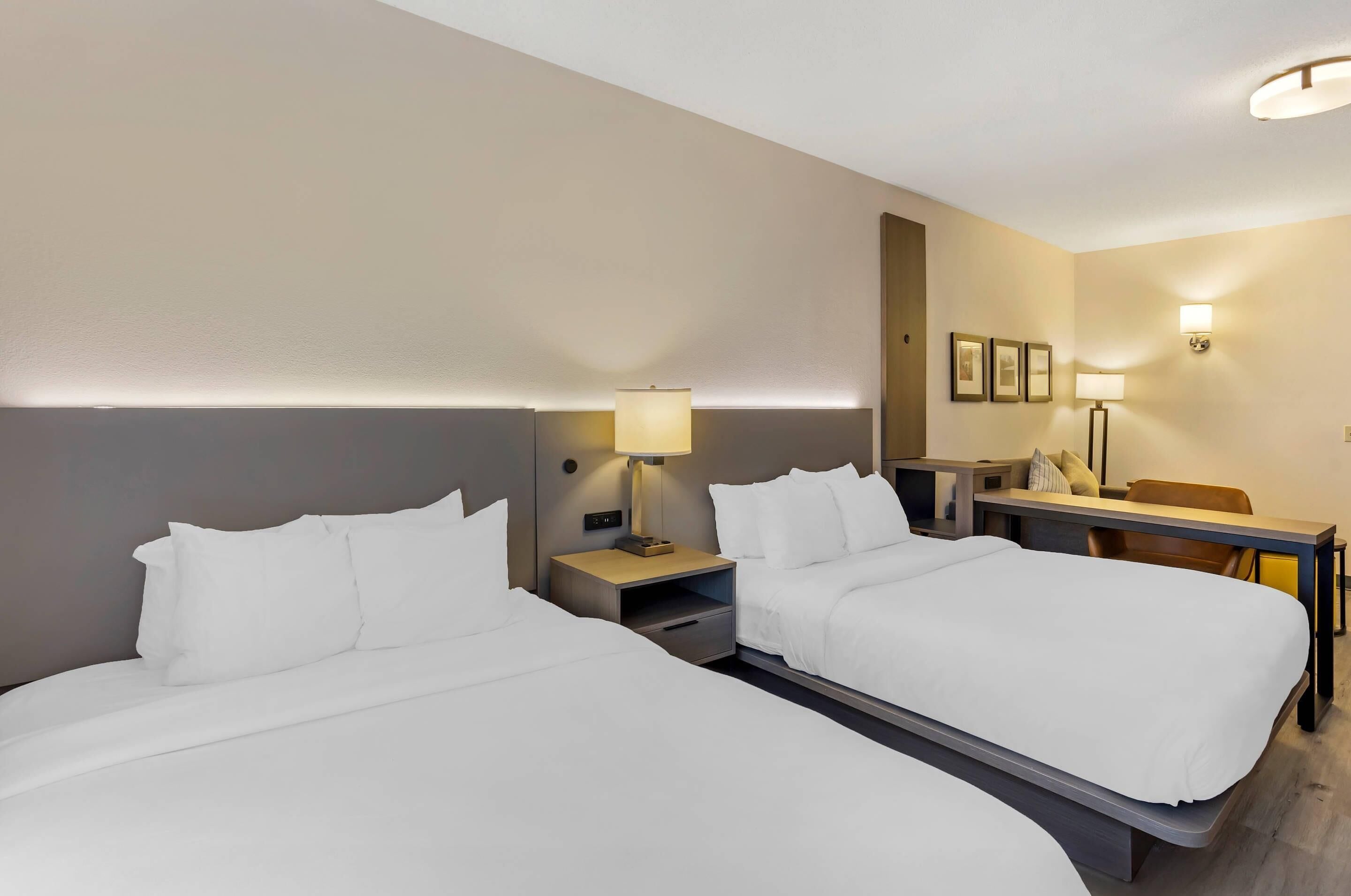 Suite, Multiple Beds, Non Smoking