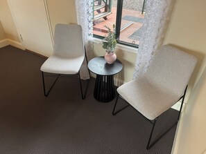 1 bedroom, individually decorated, individually furnished, bed sheets