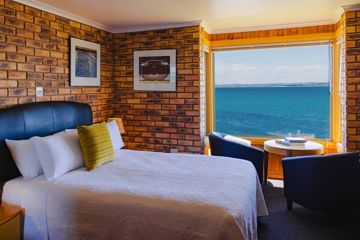  Stanley Village – Superior Suite, 1 Queen Bed, Sea View | Premium bedding, pillowtop beds, desk, iron/ironing board