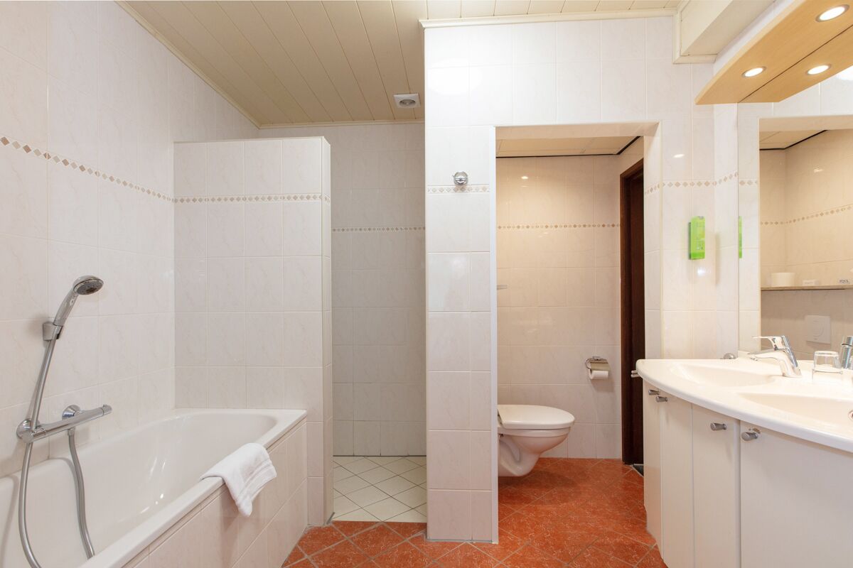 free toiletries, hair dryer, towels