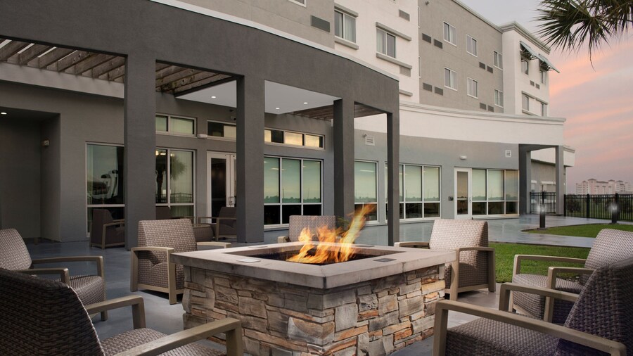 Courtyard by Marriott Galveston Island