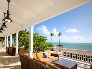 Terrace/patio - The Caribbean Resort (Islamorada)