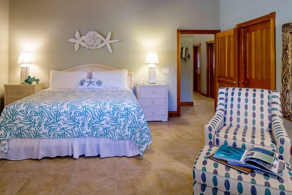 2 bedrooms, premium bedding, individually decorated