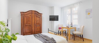 Apartments Swiss Star University