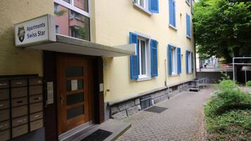 Apartment | Blick auf den Innenhof