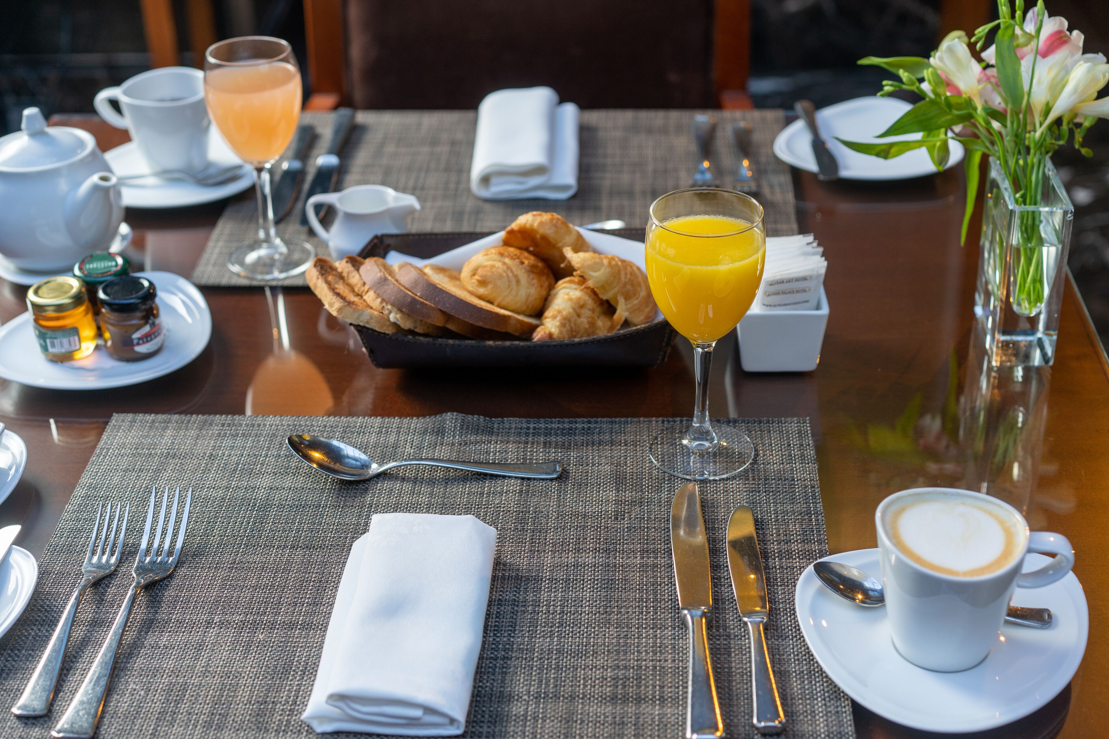 Desayuno continental todos los días (con cargo)