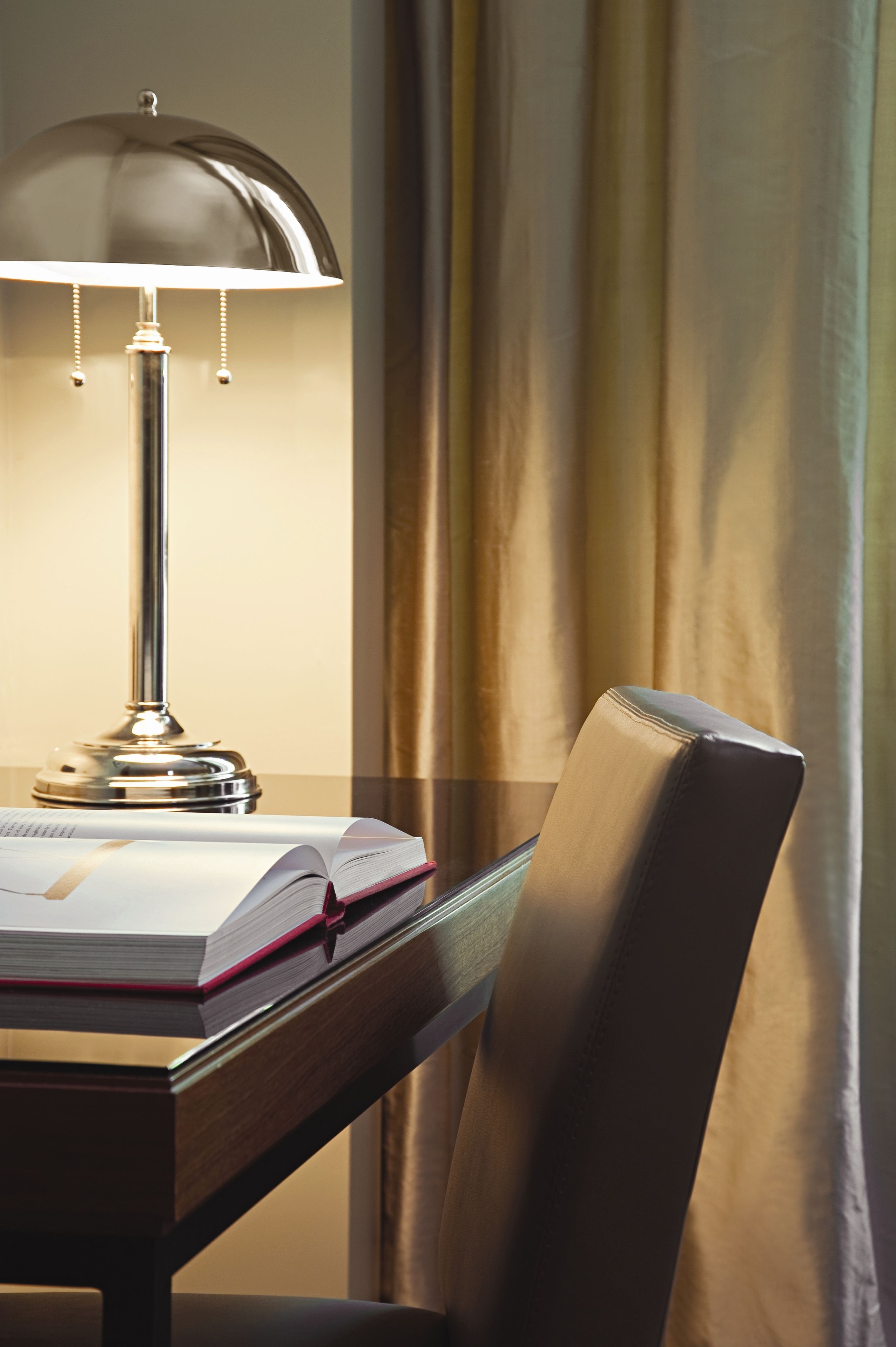 egyptian cotton sheets, premium bedding, down duvets, pillow-top beds