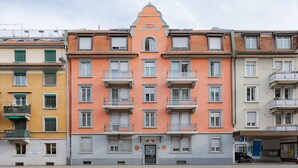 Uklassifisert bilde, 2 av 27, knapp
