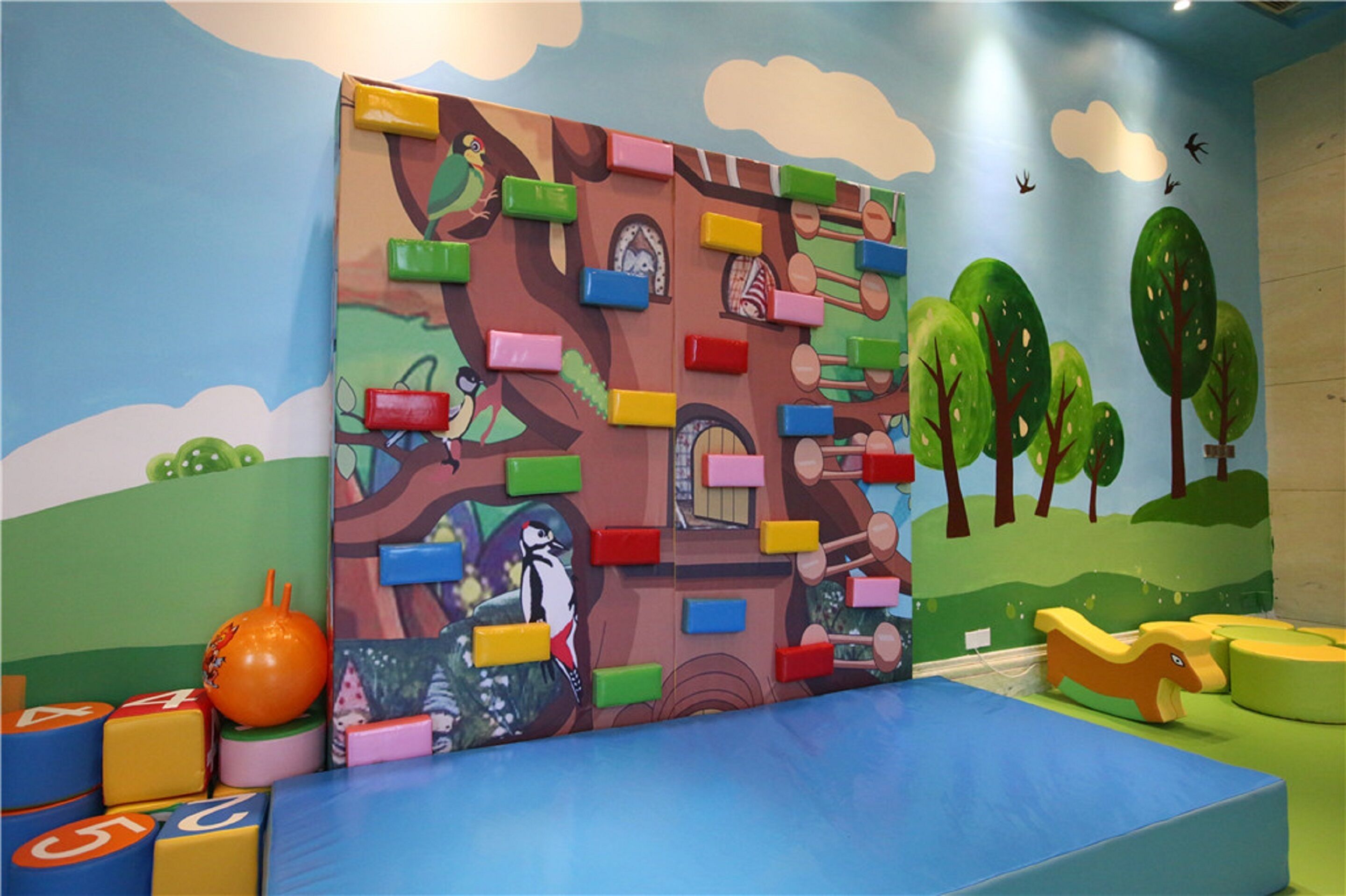 children’s play area – indoor