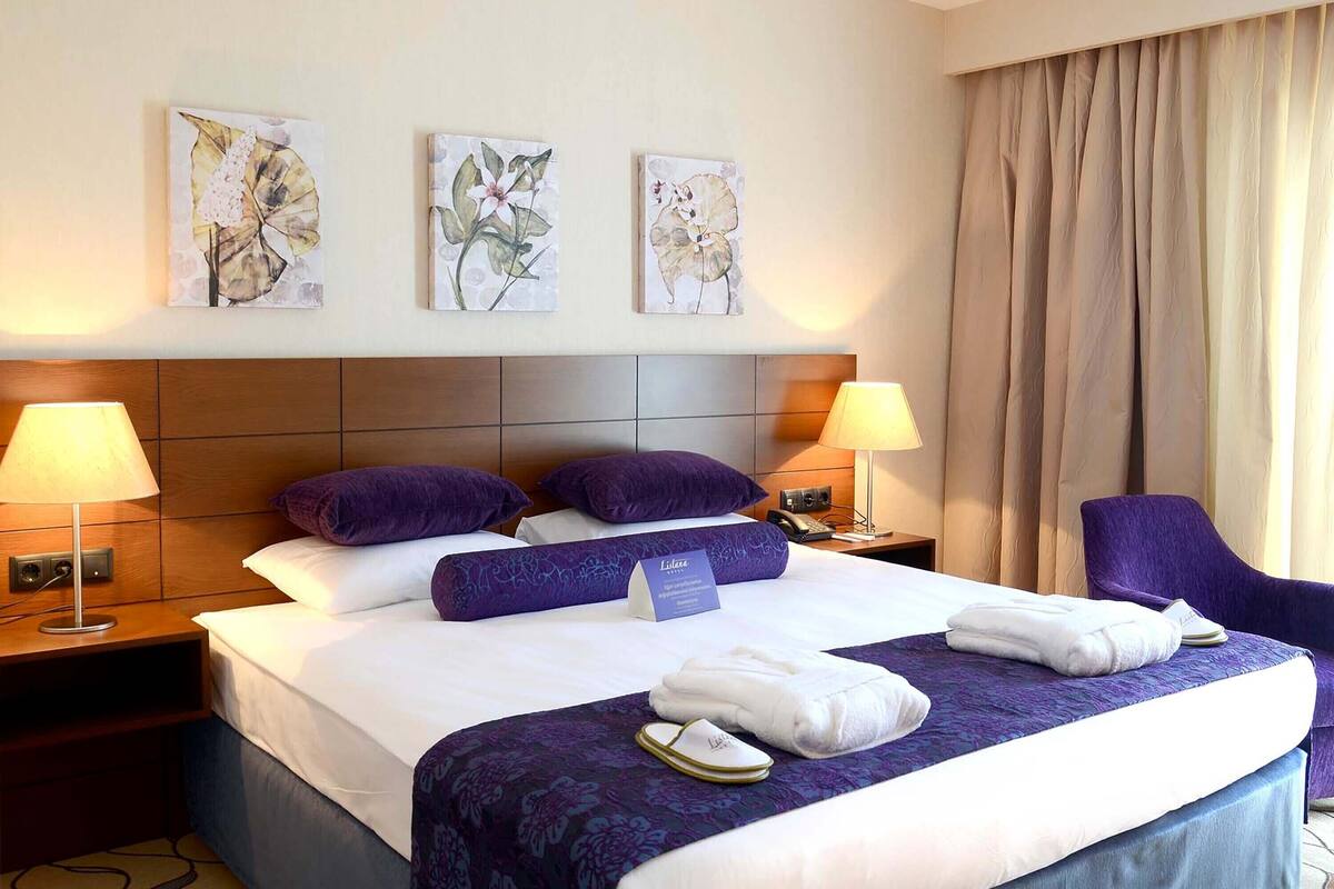 Phòng đôi hoặc 2 giường đơn Superior | Bộ trải giường bằng vải cotton Ai Cập, bộ đồ giường cao cấp