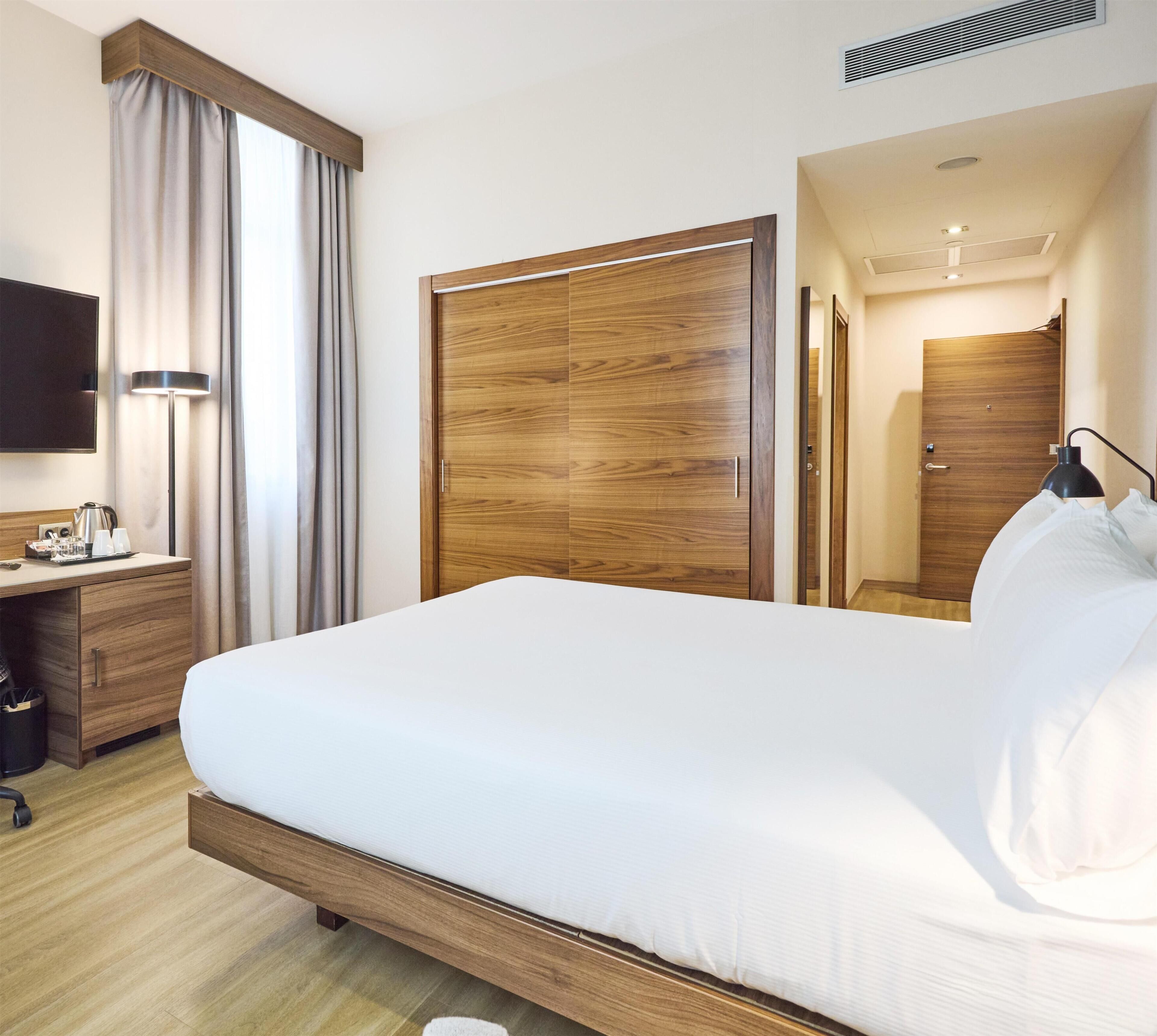 In-room safe, blackout drapes, soundproofing, iron/ironing board