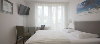 Apartments Swiss Star Aussersihl